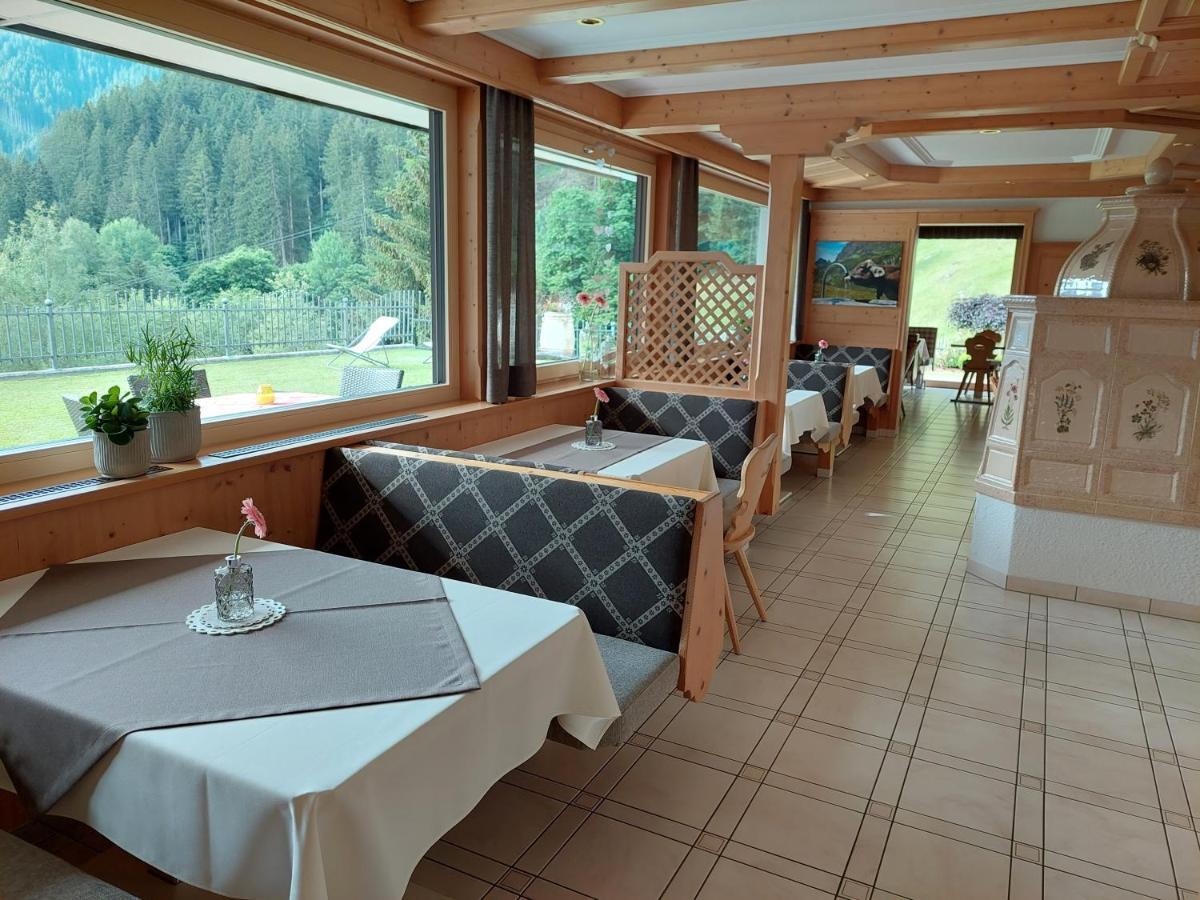 Alpenpension Maderer Gaschurn Zewnętrze zdjęcie