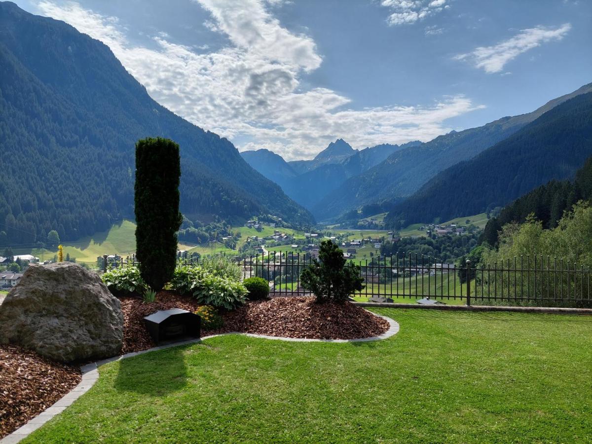 Alpenpension Maderer Gaschurn Zewnętrze zdjęcie